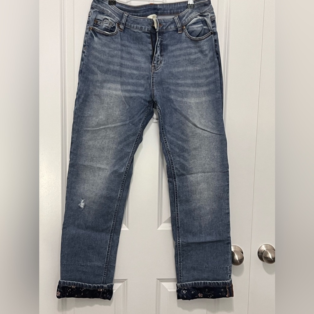 Matilda Jane w/ blue floral cuff